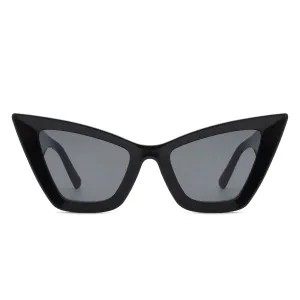 Angular Thick Frame Cat-Eye Sunglasses - Black