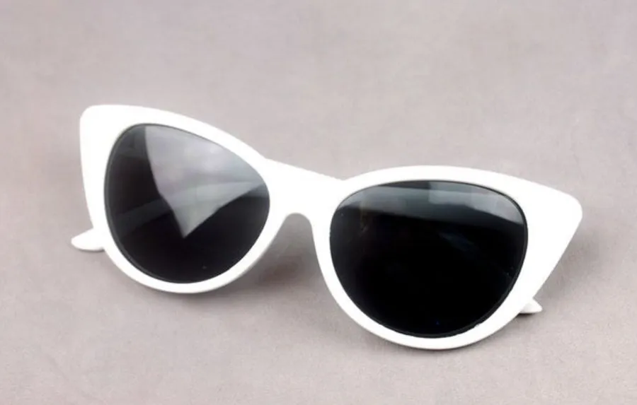 Classic Cat Eye Sunglasses