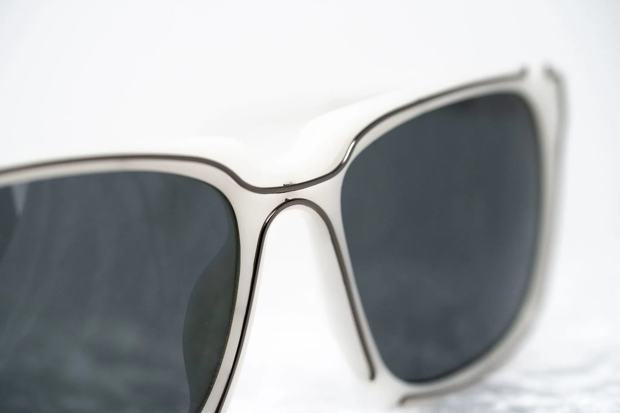 Kokon To Zai D-Frame Sunglasses - White and Silver