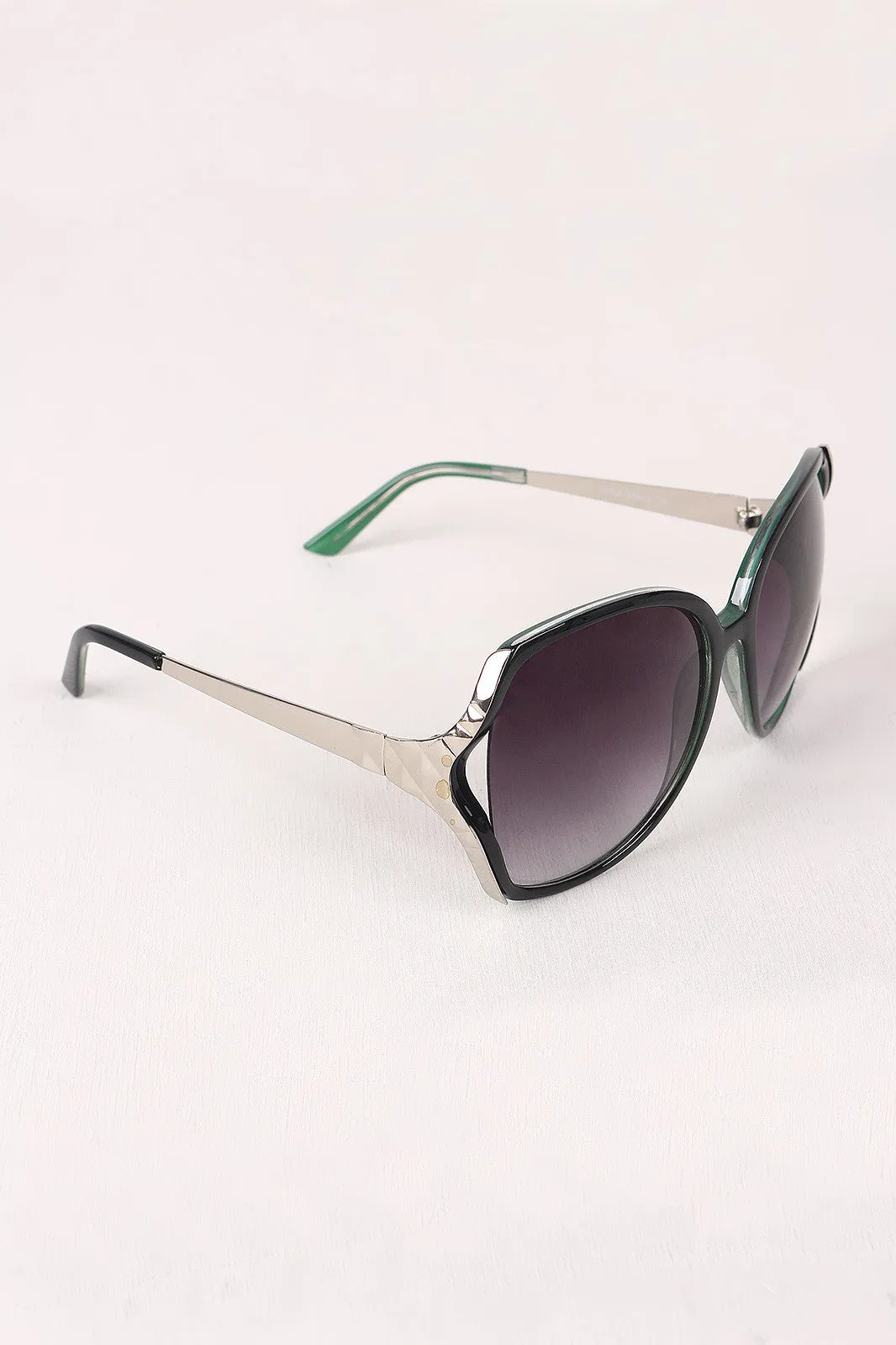 Plastic Frame Gradient Tint Oval Sunglasses