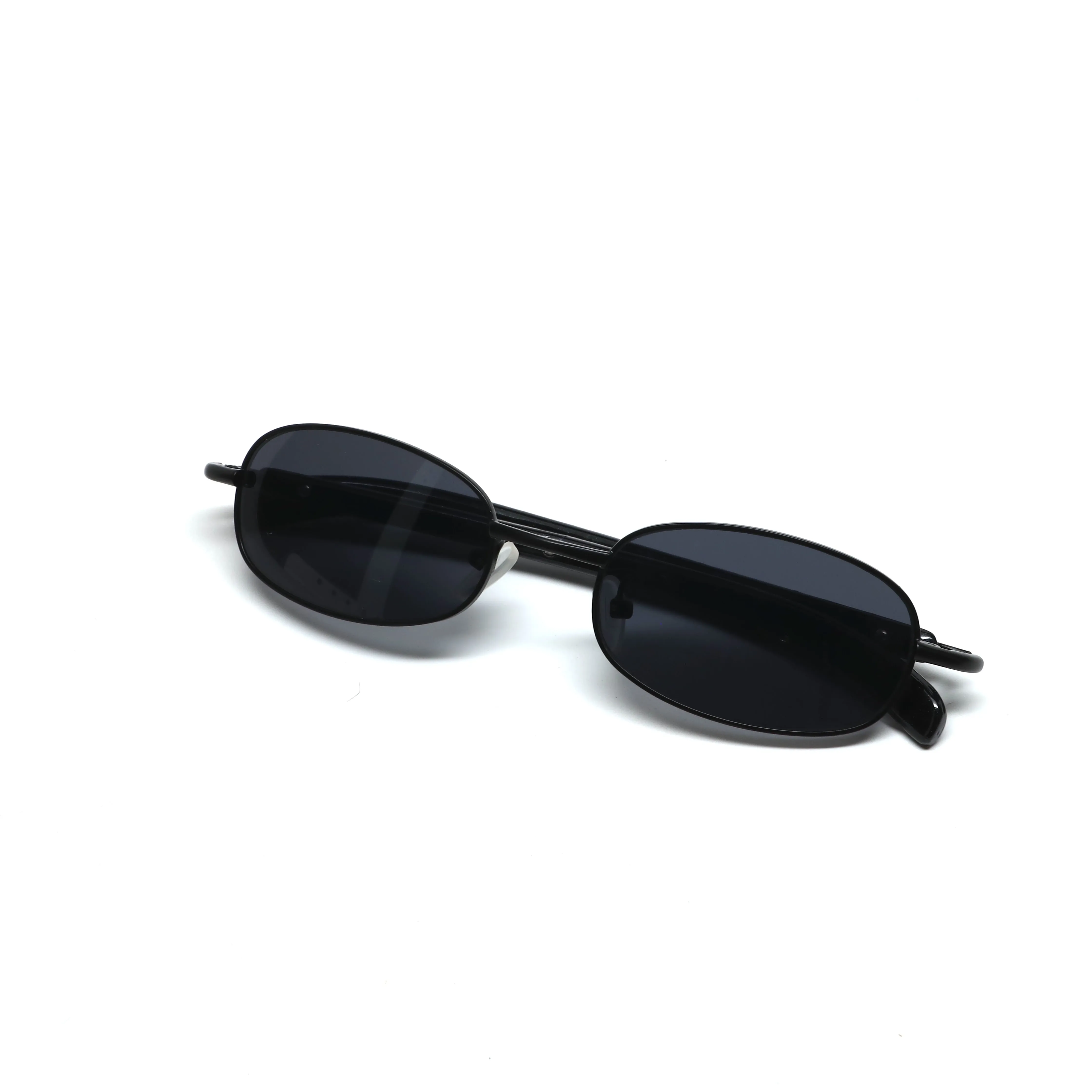 //Style T24// Vintage 90s Small Size Narrow Wraparound Sunglasses - Black